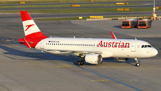 OE-LZE:Airbus A320-200:Austrian Airlines